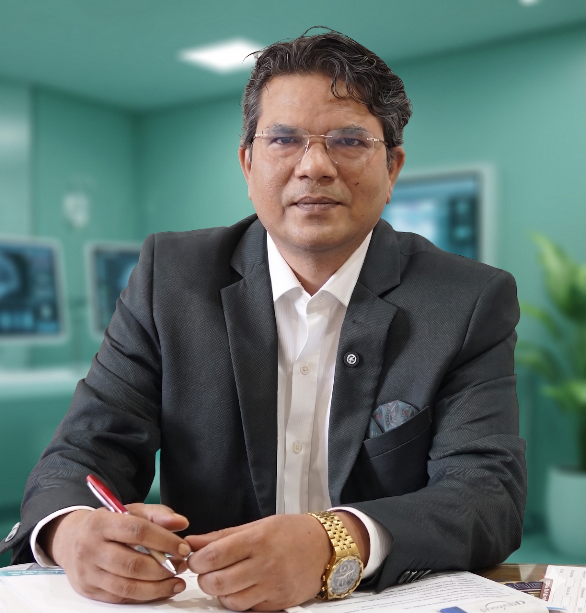 Dr. Vijay Kumar
